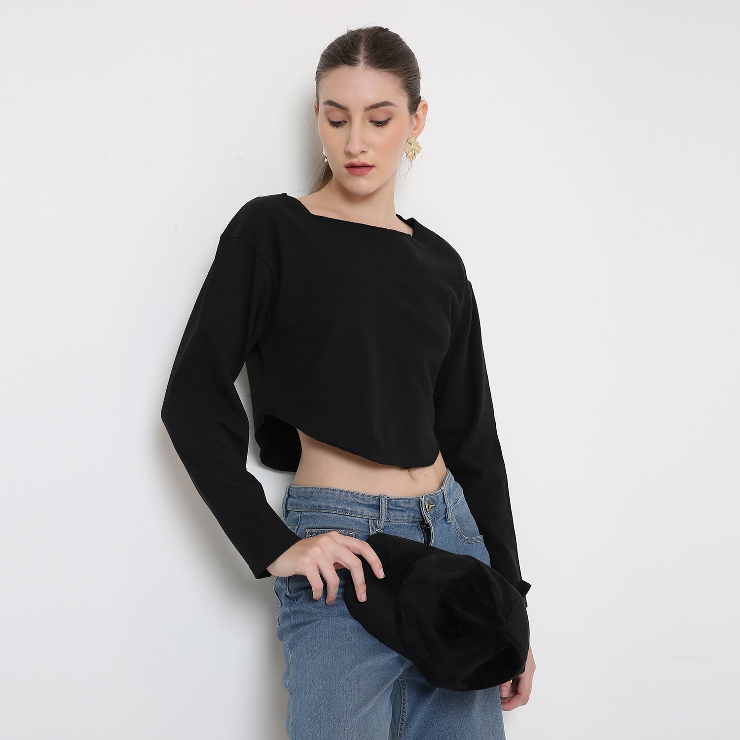 Black Round Neck Crop Top For Women
