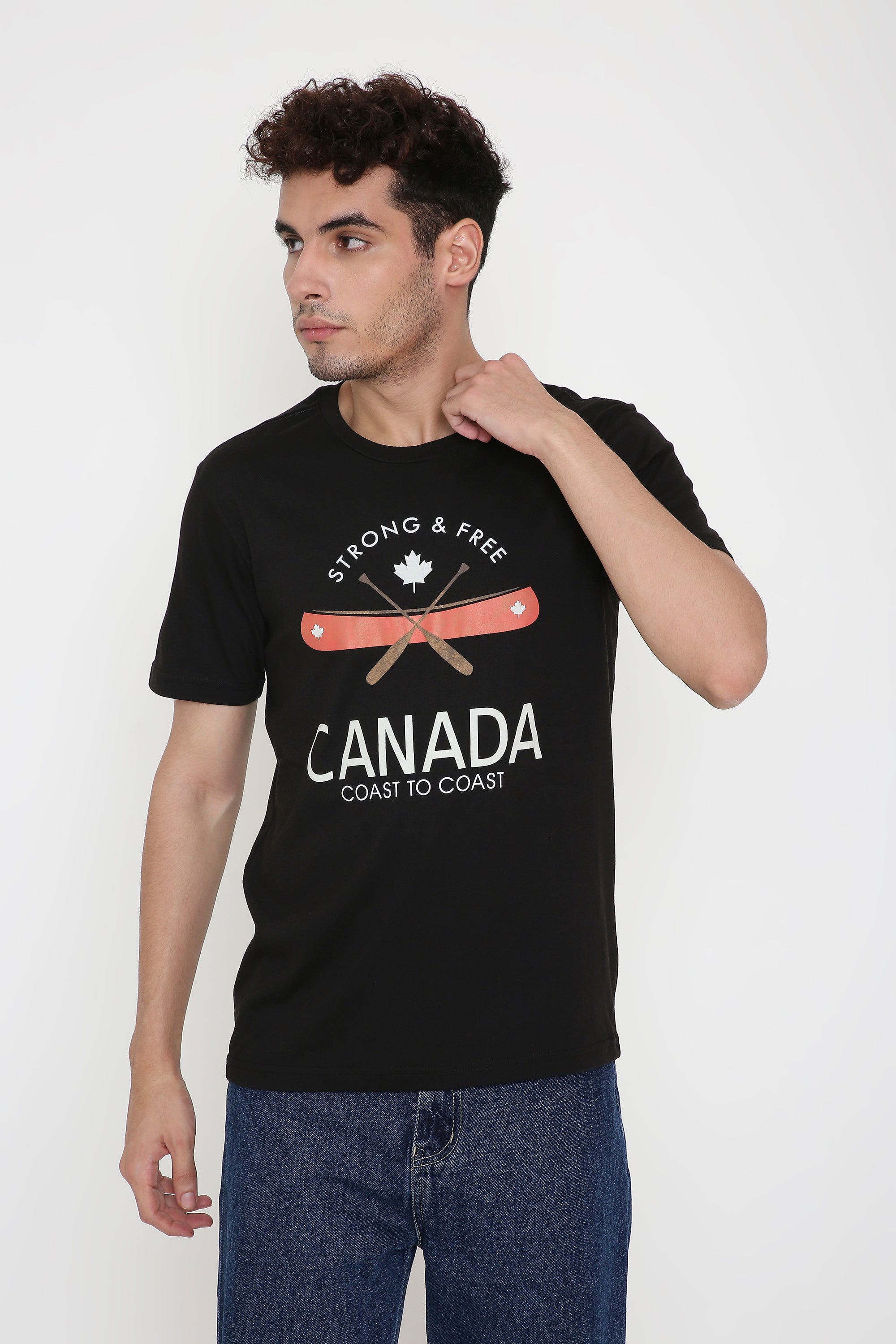 Strong And Free Canada Print T-Shirt in Black