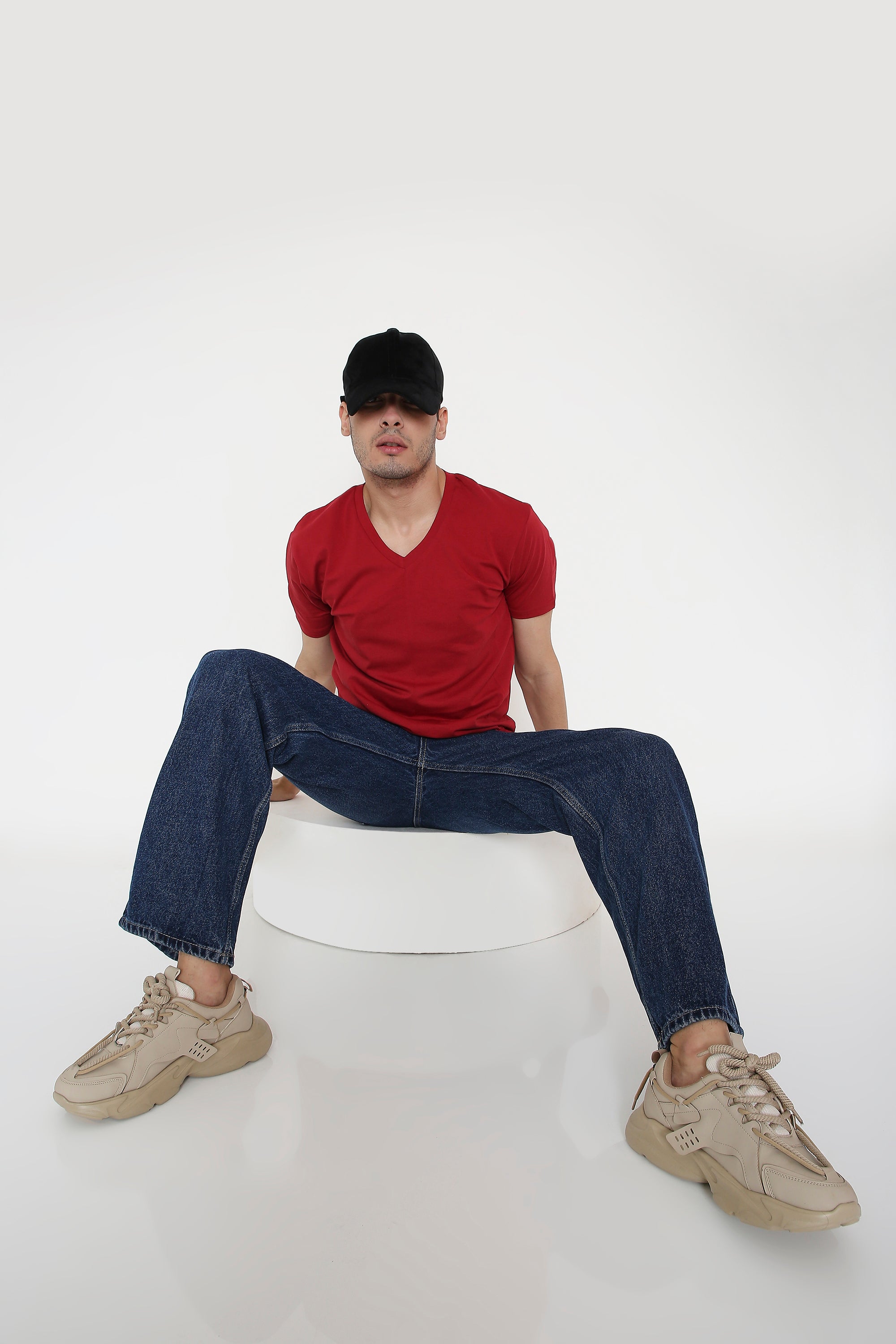 Plain V-Neck Half Sleeve Men's T-shirt in Red
