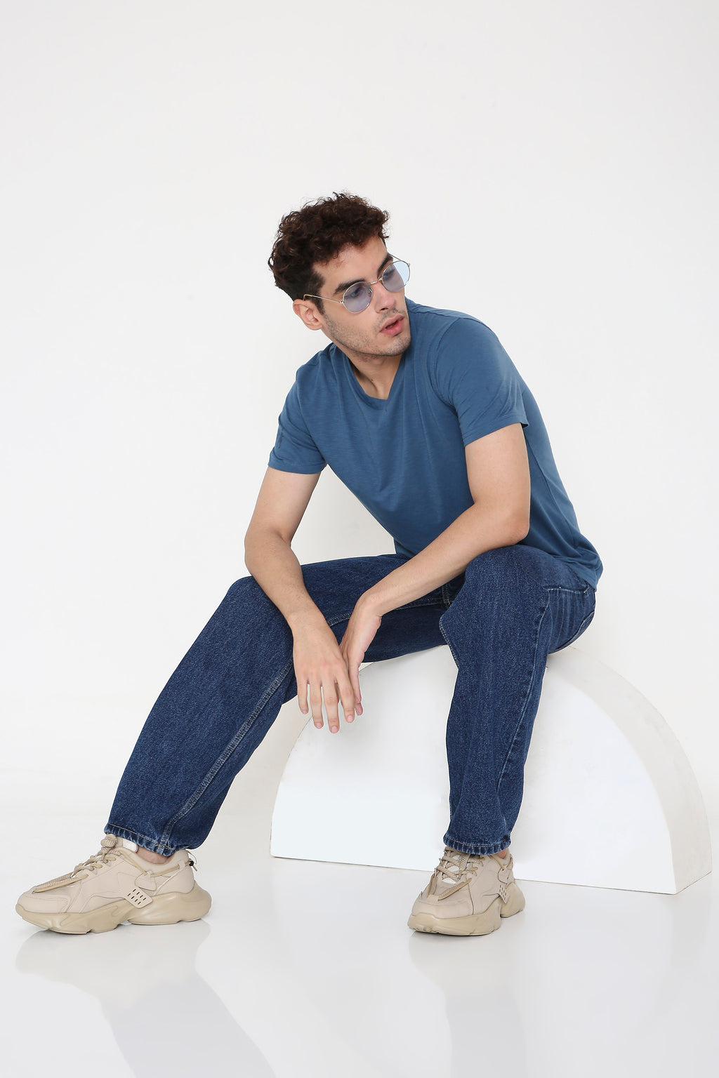 Plain V-Neck Half Sleeve Men's T-shirt in Navy Blue