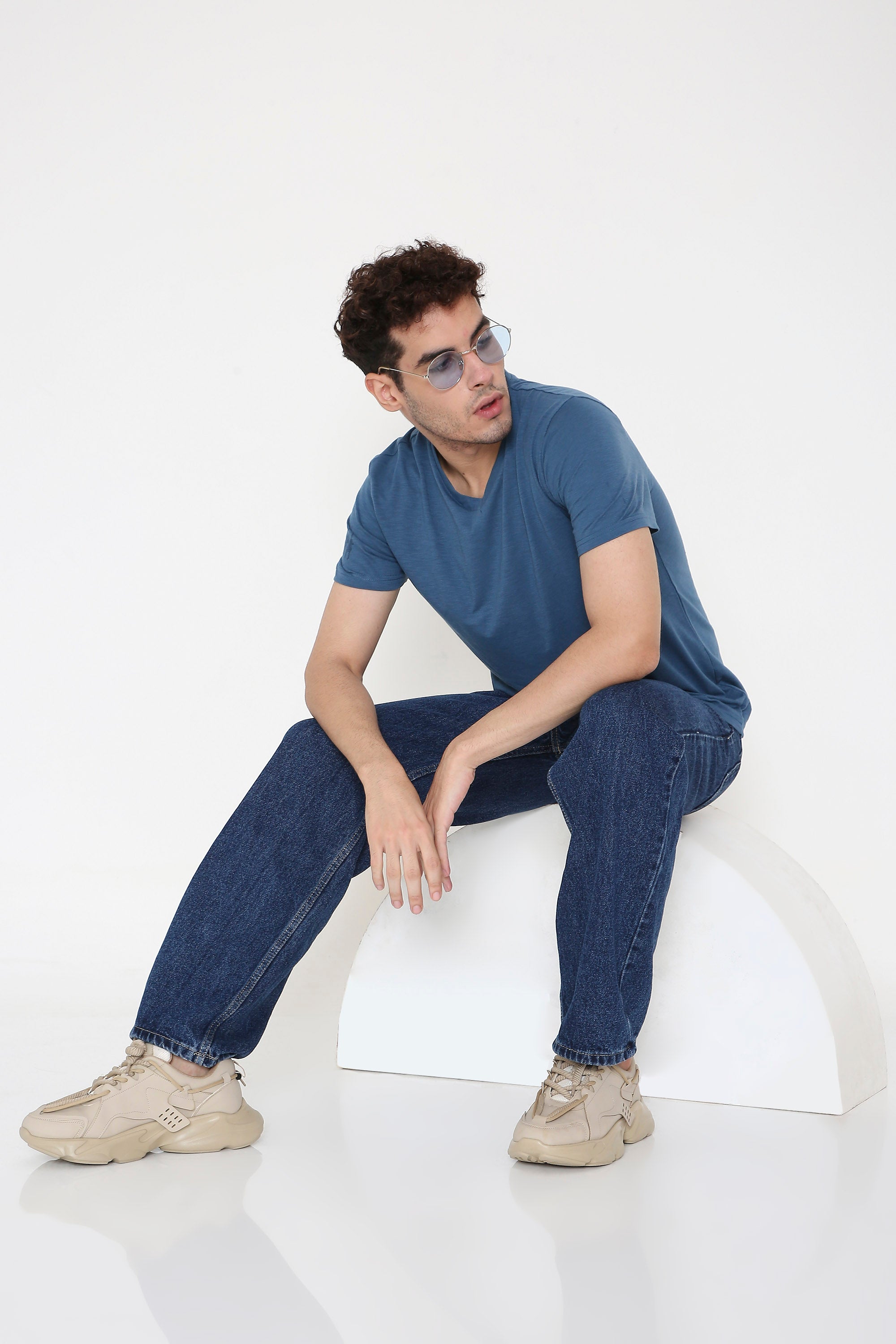 Plain V-Neck Half Sleeve Men's T-shirt in Navy Blue