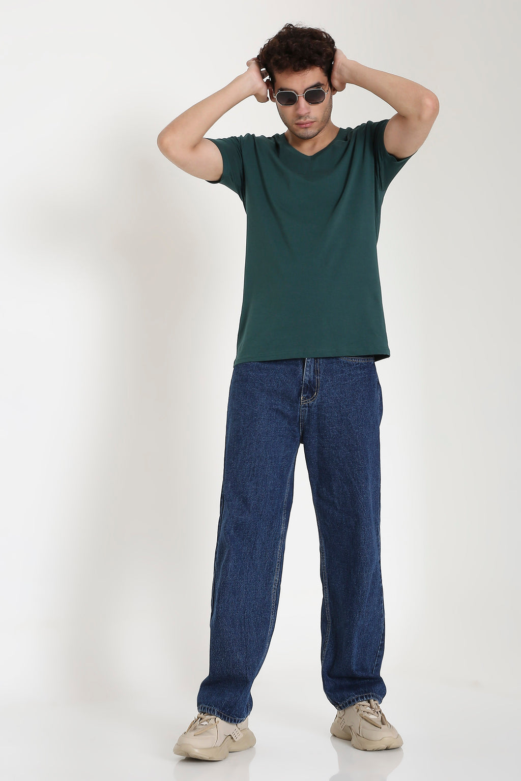 Plain V-Neck Half Sleeve Men's T-shirt in Dark Green